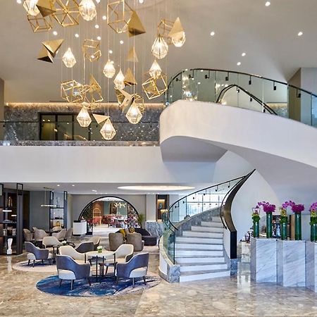 Crowne Plaza - West Cairo Arkan By Ihg 6th of October City Exterior foto The lobby of the hotel