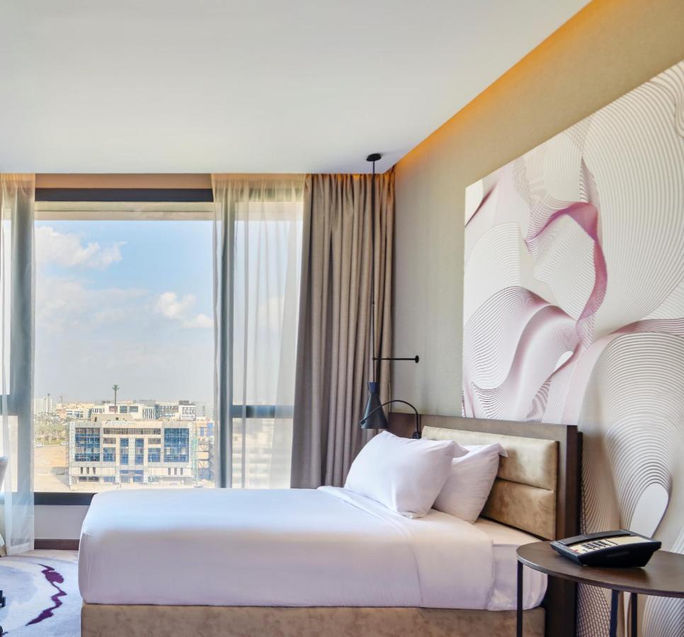 Crowne Plaza - West Cairo Arkan By Ihg 6th of October City Exterior foto Deluxe Room